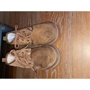 Uggs Brown Suede Shearling Lined Ankle Boots size 8